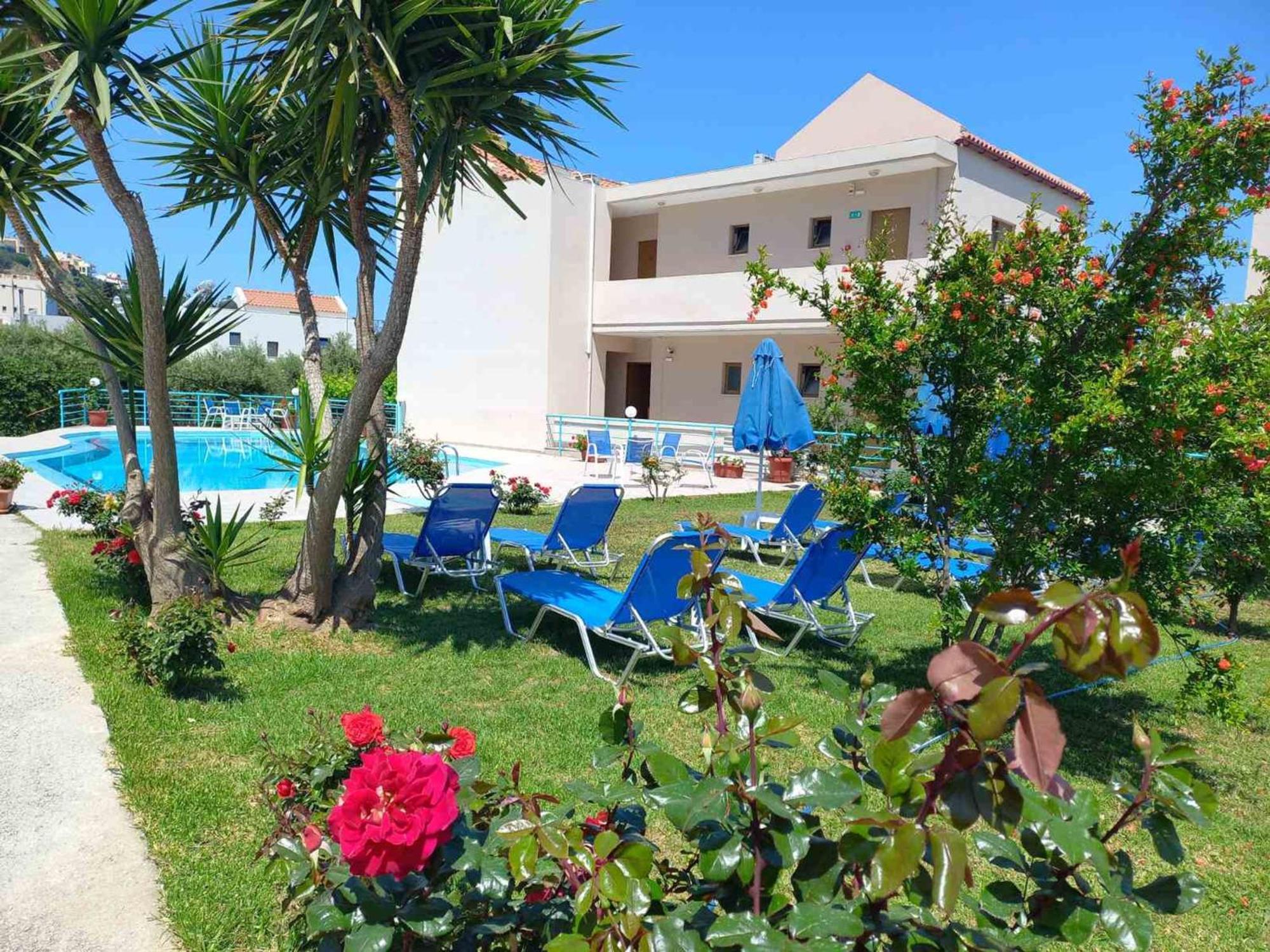 Litinas Apartments With Pool Agia Marina Buitenkant foto