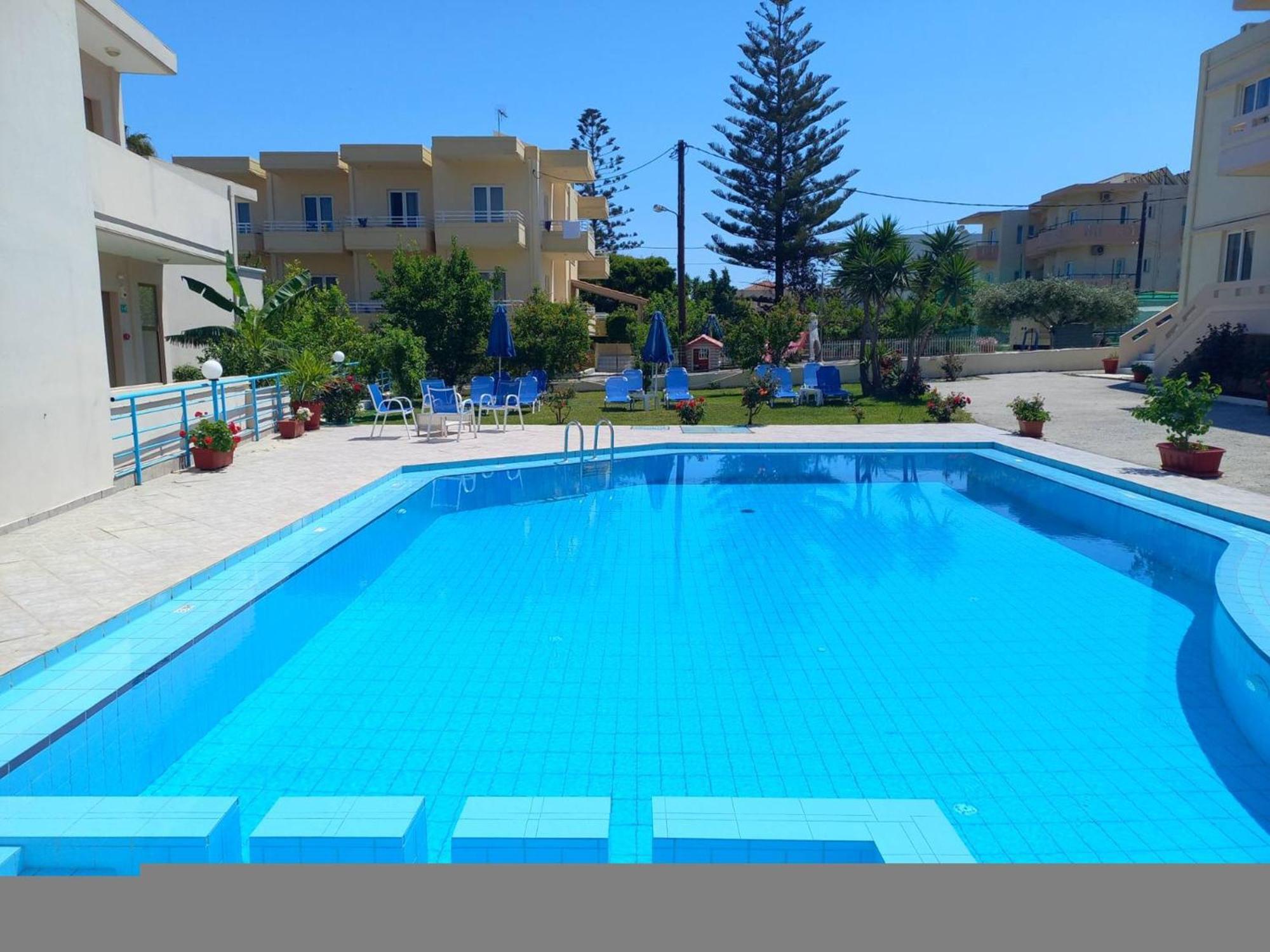 Litinas Apartments With Pool Agia Marina Buitenkant foto